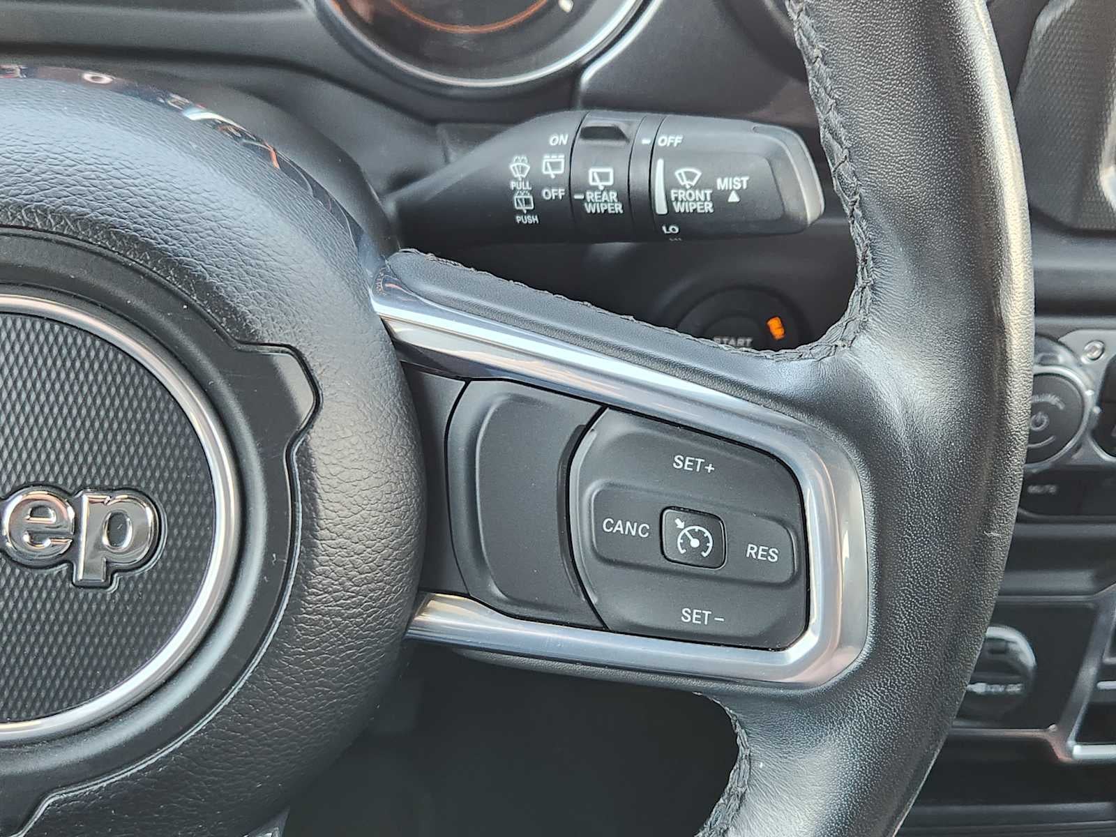 2023 Jeep Wrangler Sahara Altitude