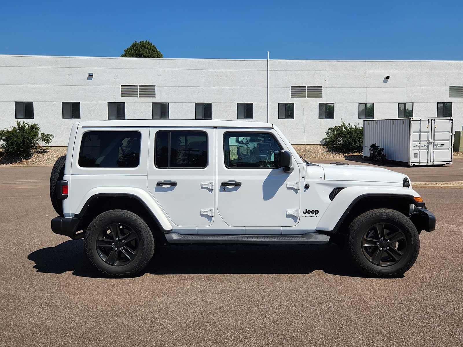 2023 Jeep Wrangler Sahara Altitude