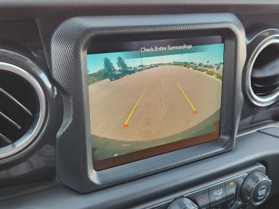 2023 Jeep Wrangler Sahara Altitude