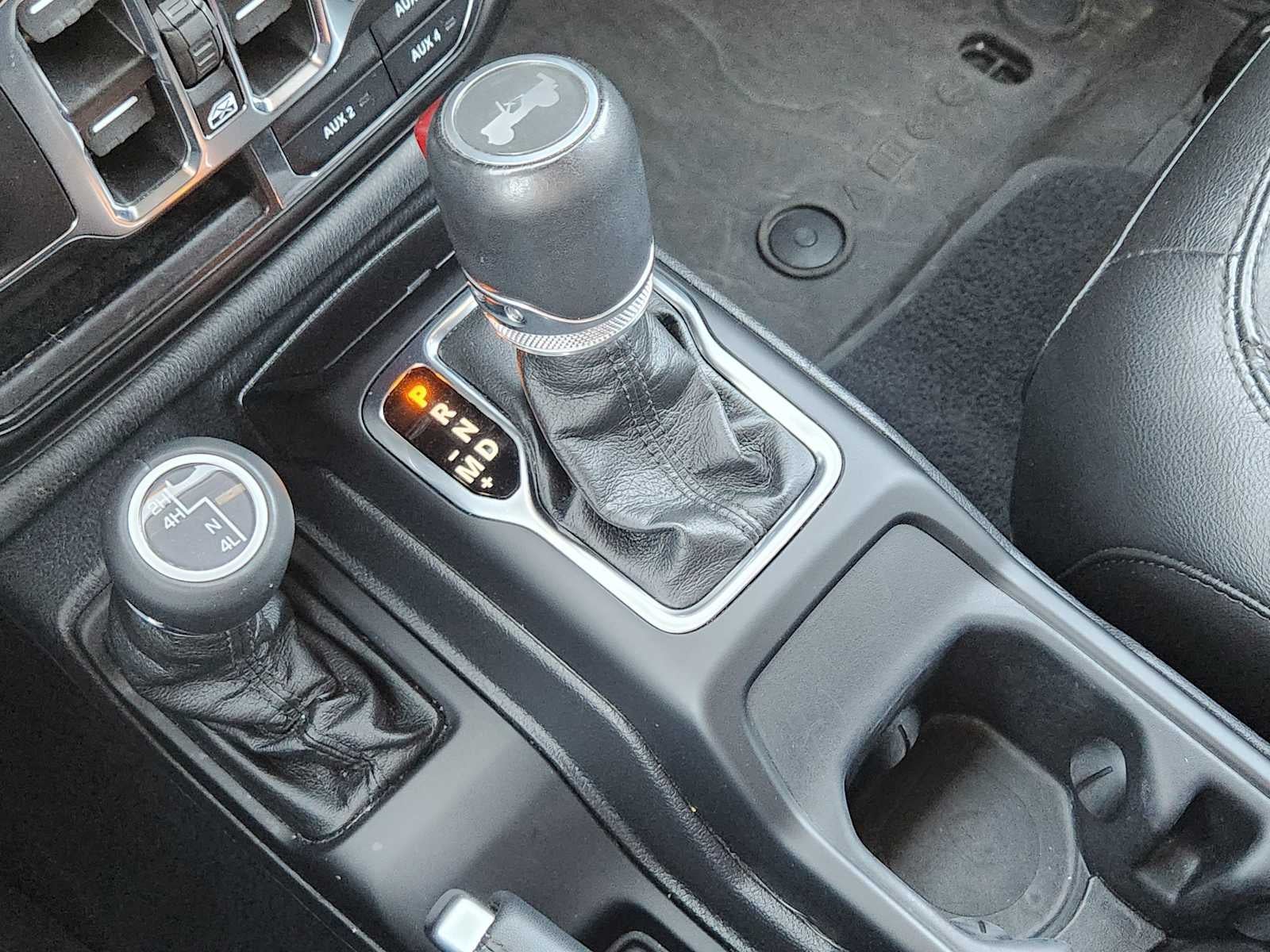 2023 Jeep Wrangler Sahara Altitude