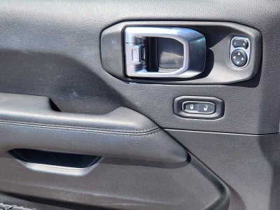 2023 Jeep Wrangler Sahara Altitude