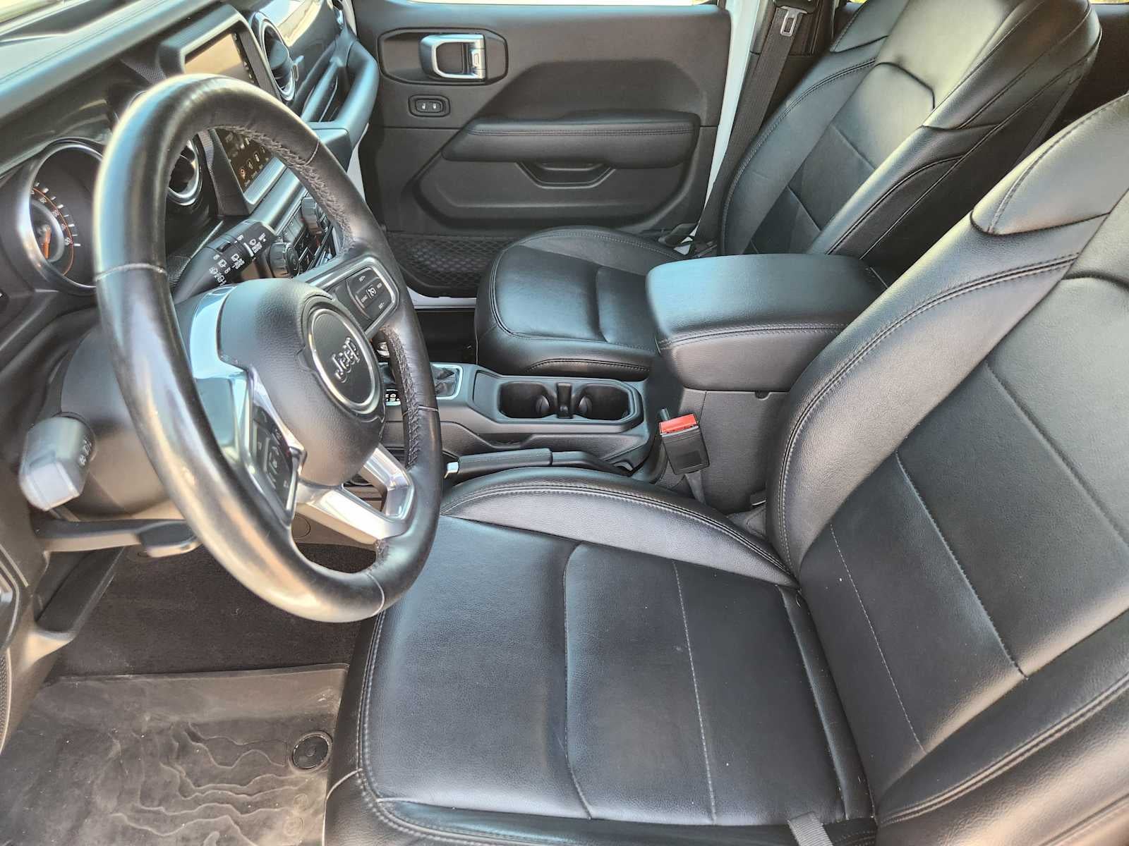 2023 Jeep Wrangler Sahara Altitude