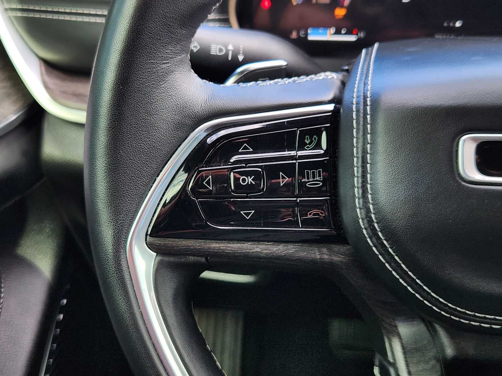 2022 Jeep Grand Cherokee Overland