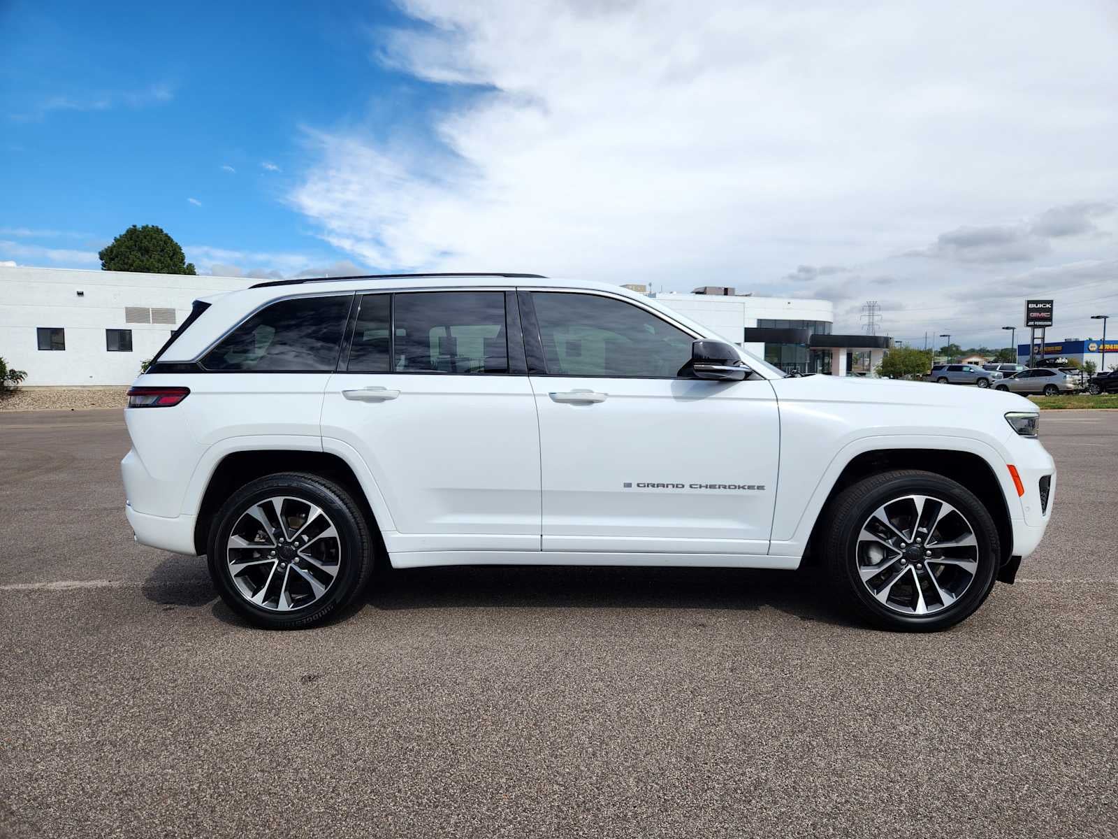 2022 Jeep Grand Cherokee Overland