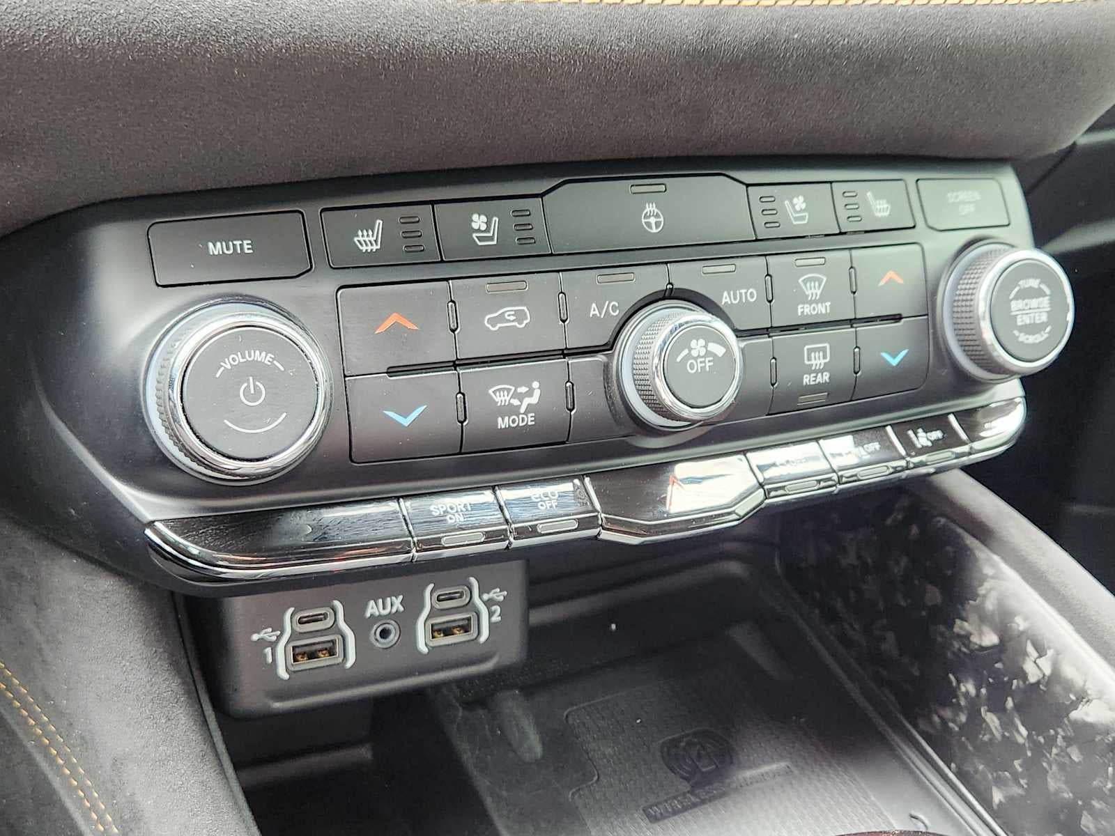 2023 Dodge Durango Hemi Orange