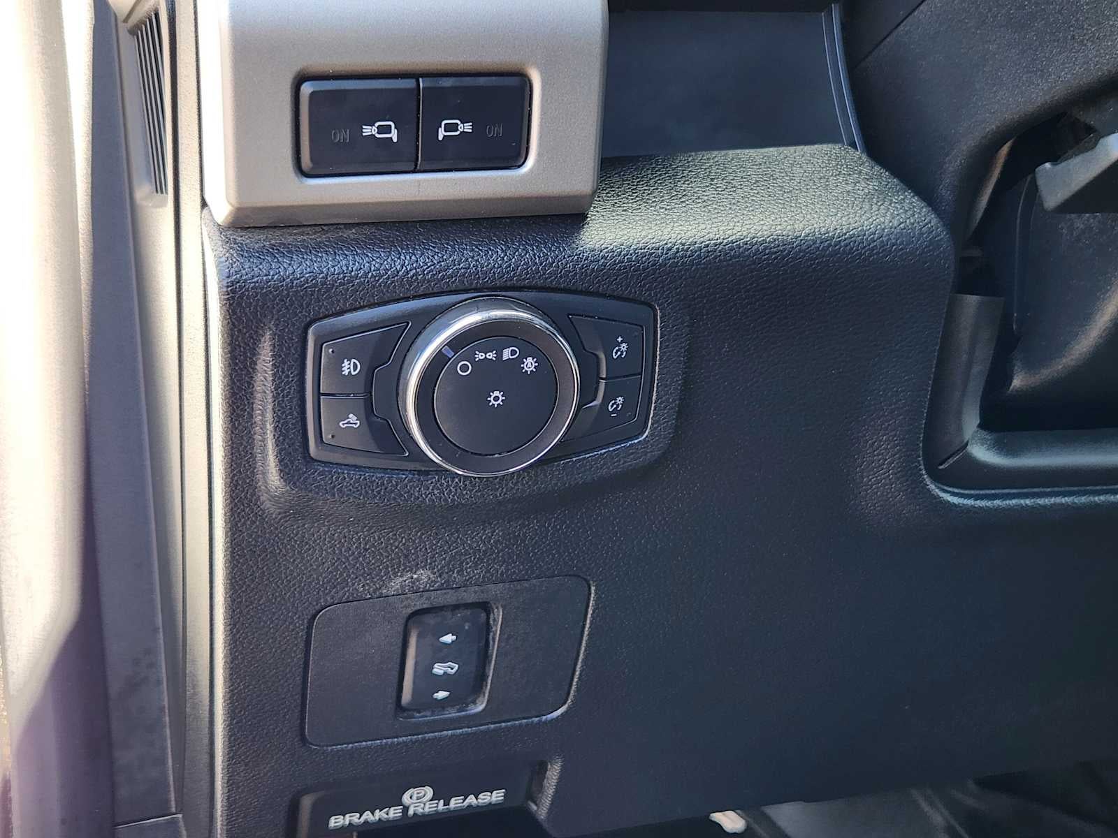 2017 Ford Super Duty F-250 SRW Lariat