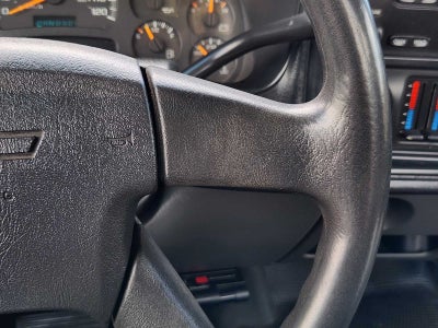2005 Chevrolet Silverado 3500 HD WT