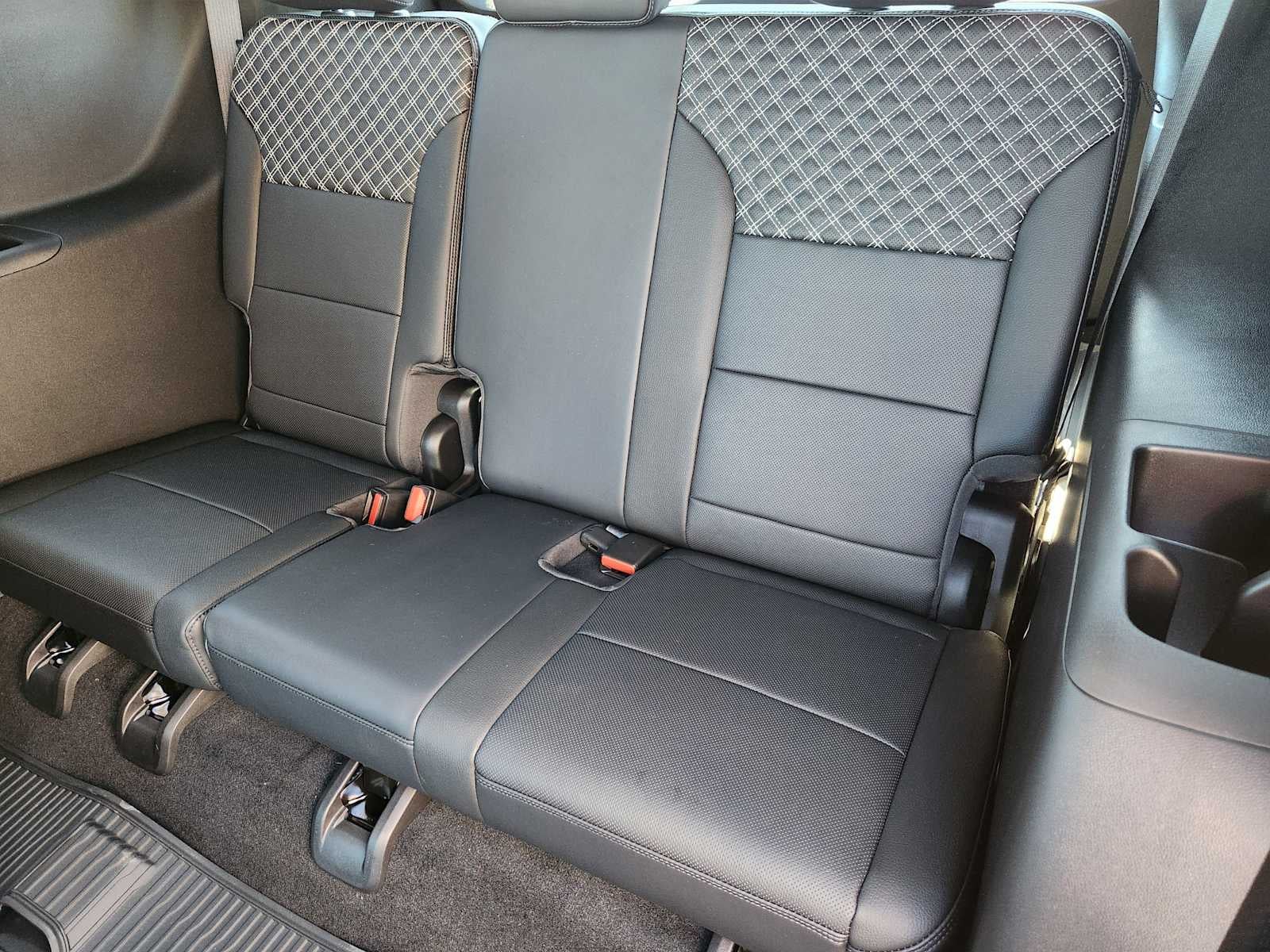 2027 GMC Acadia Denali