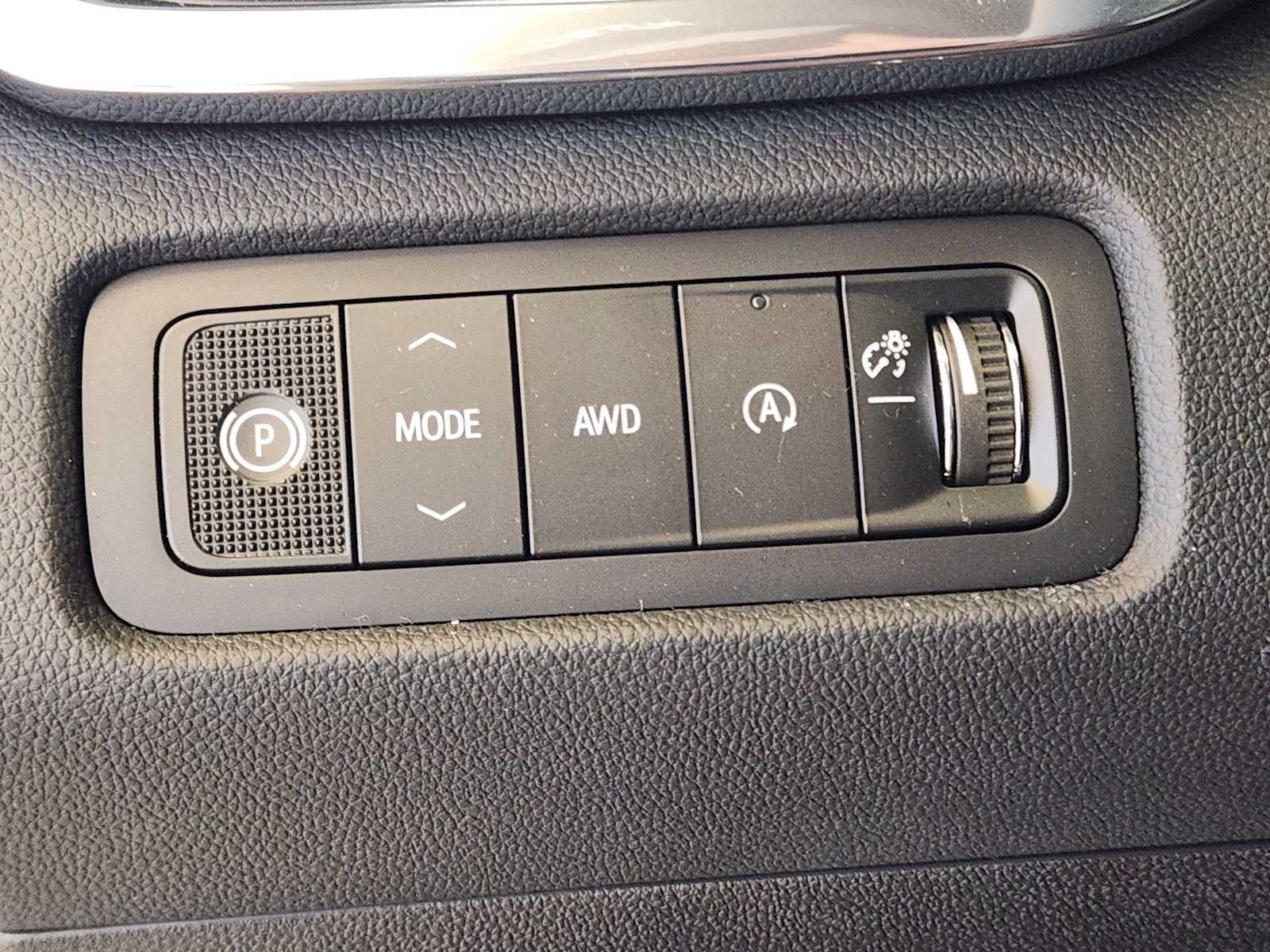2027 GMC Acadia Denali