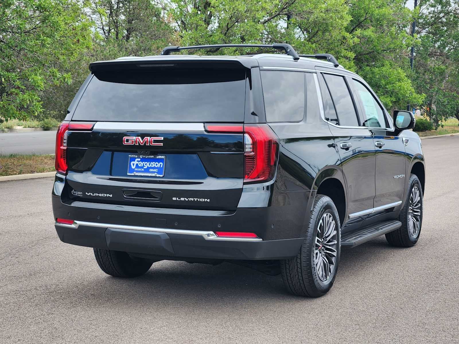 2026 GMC Yukon Elevation