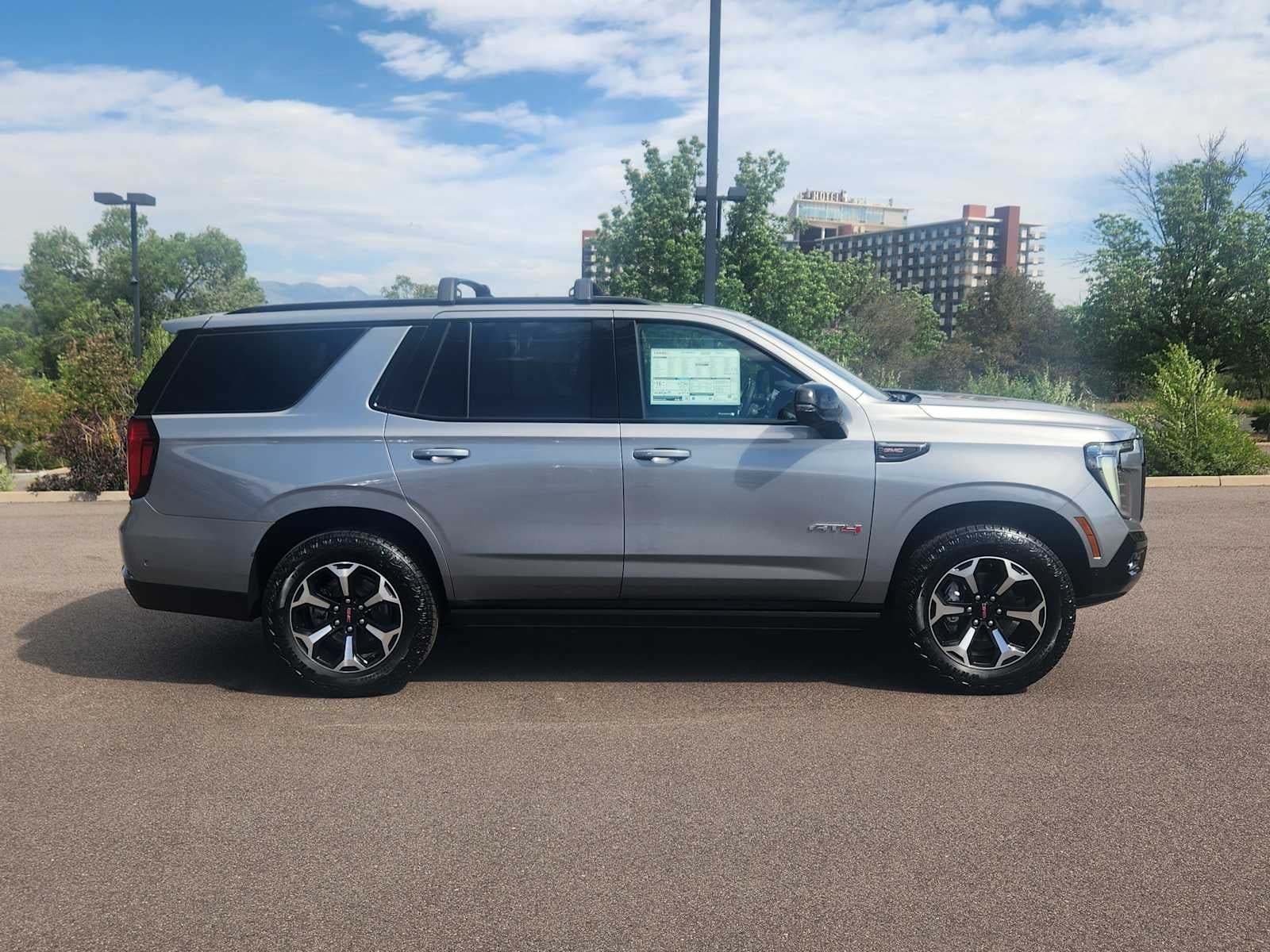 2026 GMC Yukon AT4