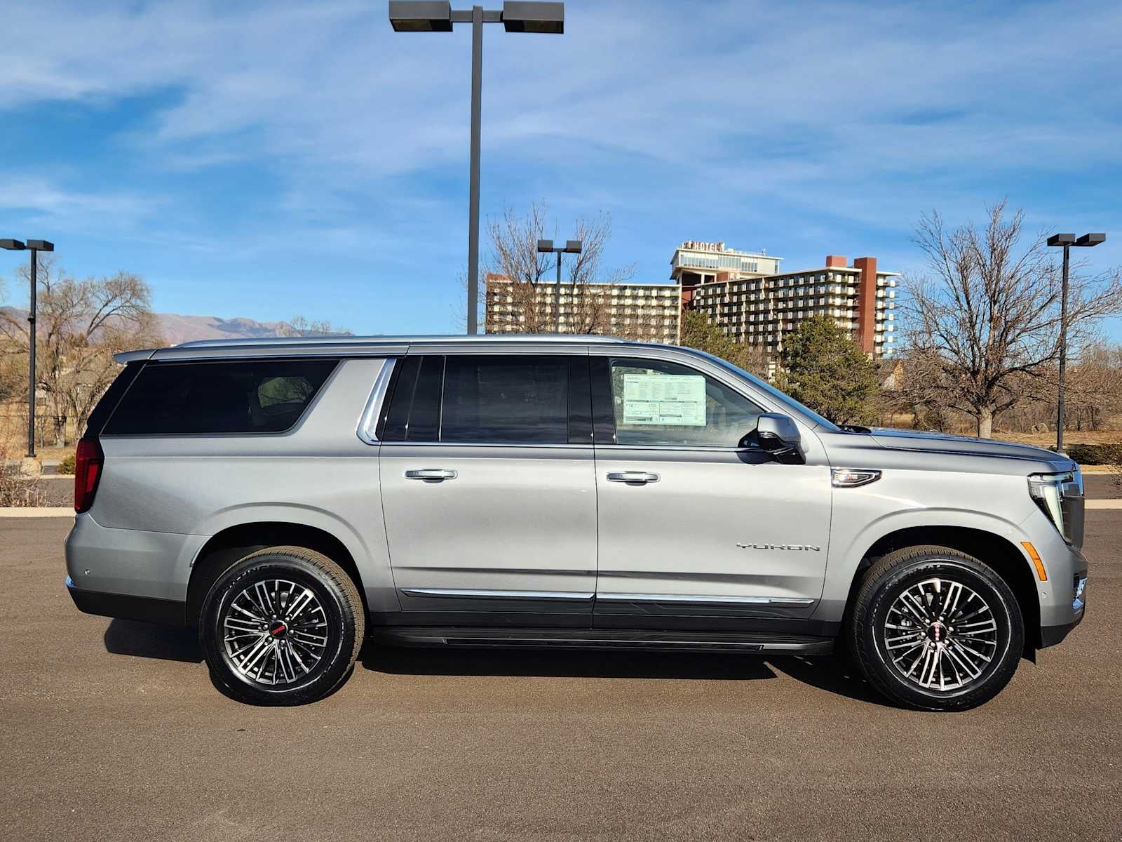 2026 GMC Yukon XL Elevation