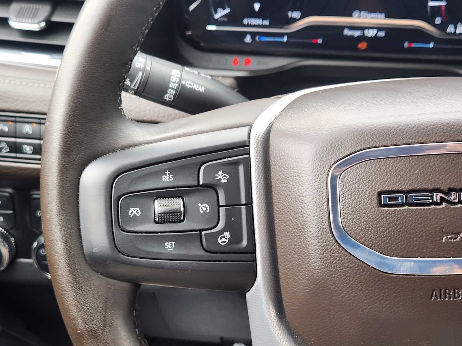 2024 GMC Yukon XL Denali