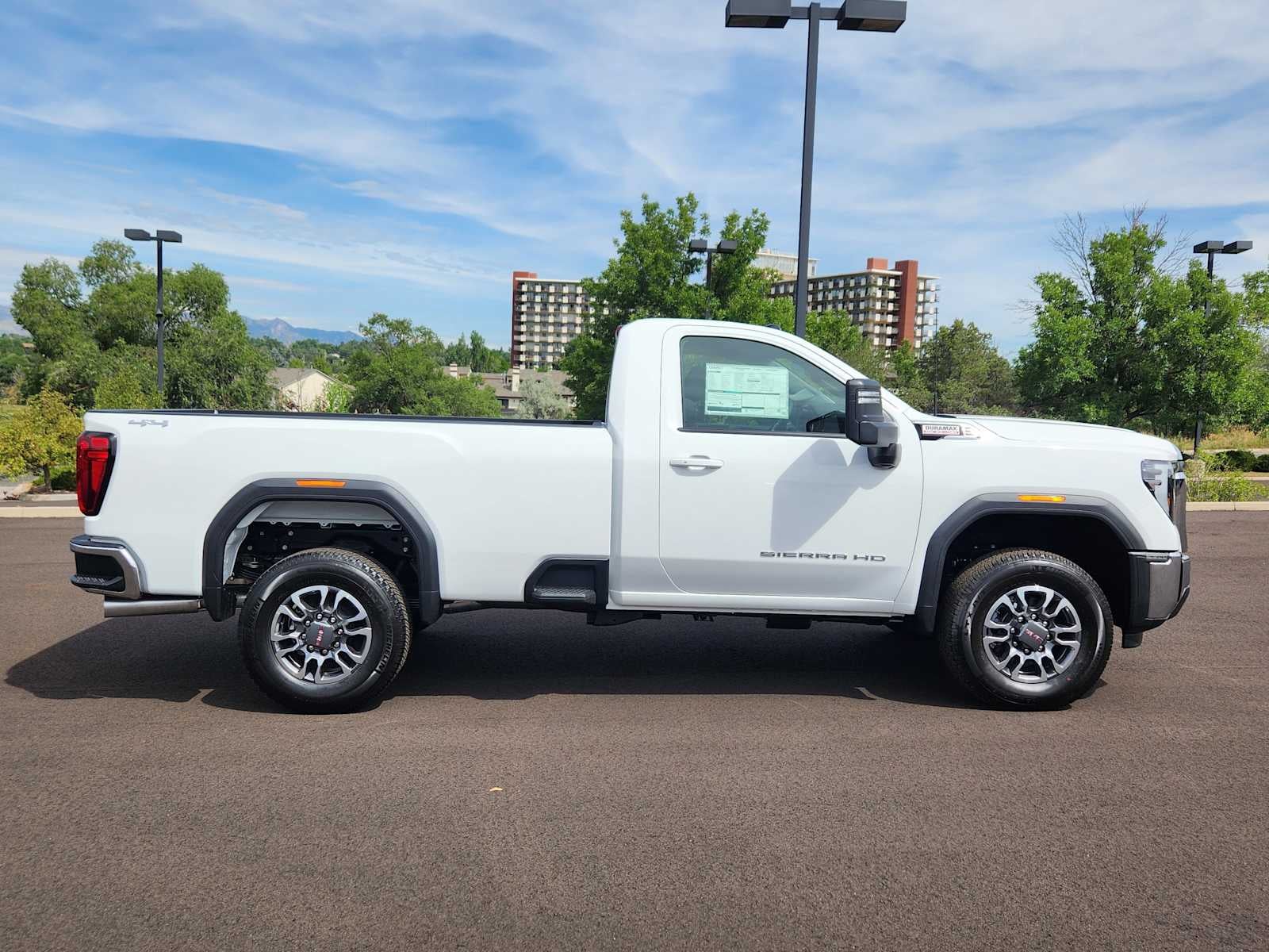 2025 GMC Sierra 3500 HD SLE
