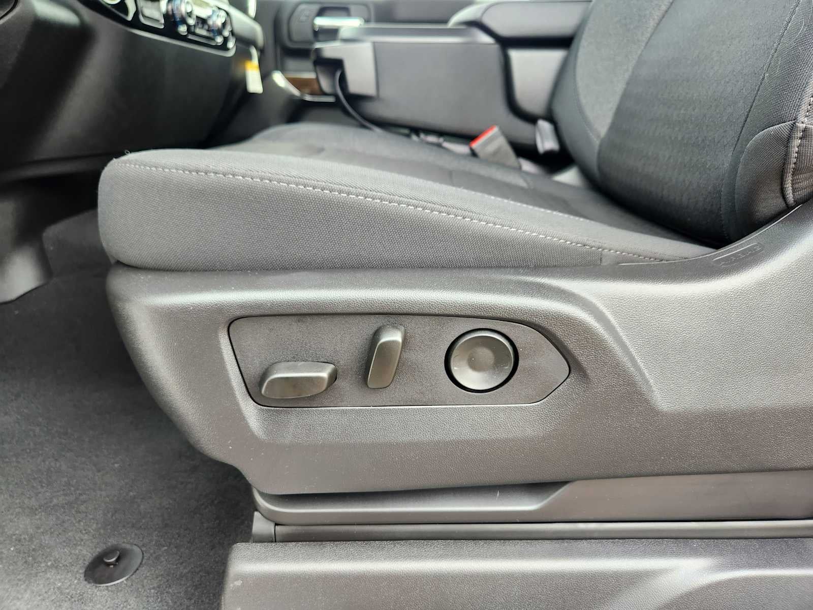 2025 GMC Sierra 3500 HD SLE