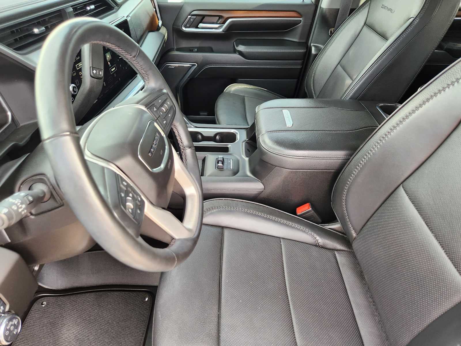 2024 GMC Sierra 2500 HD Denali