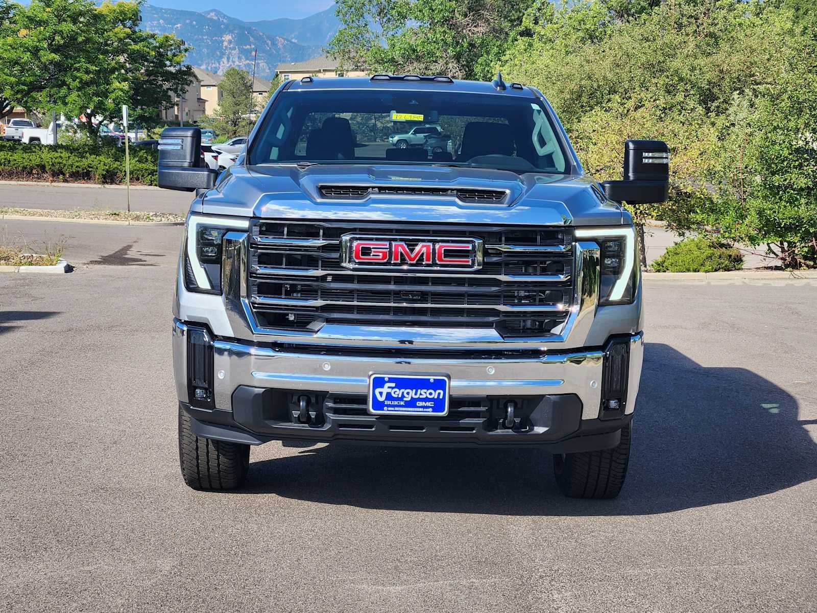 2026 GMC Sierra 2500 HD SLE