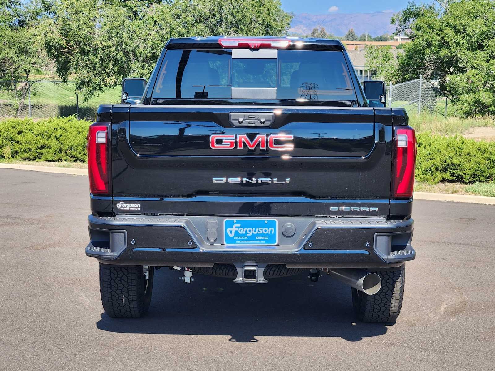 2026 GMC Sierra 2500 HD Denali