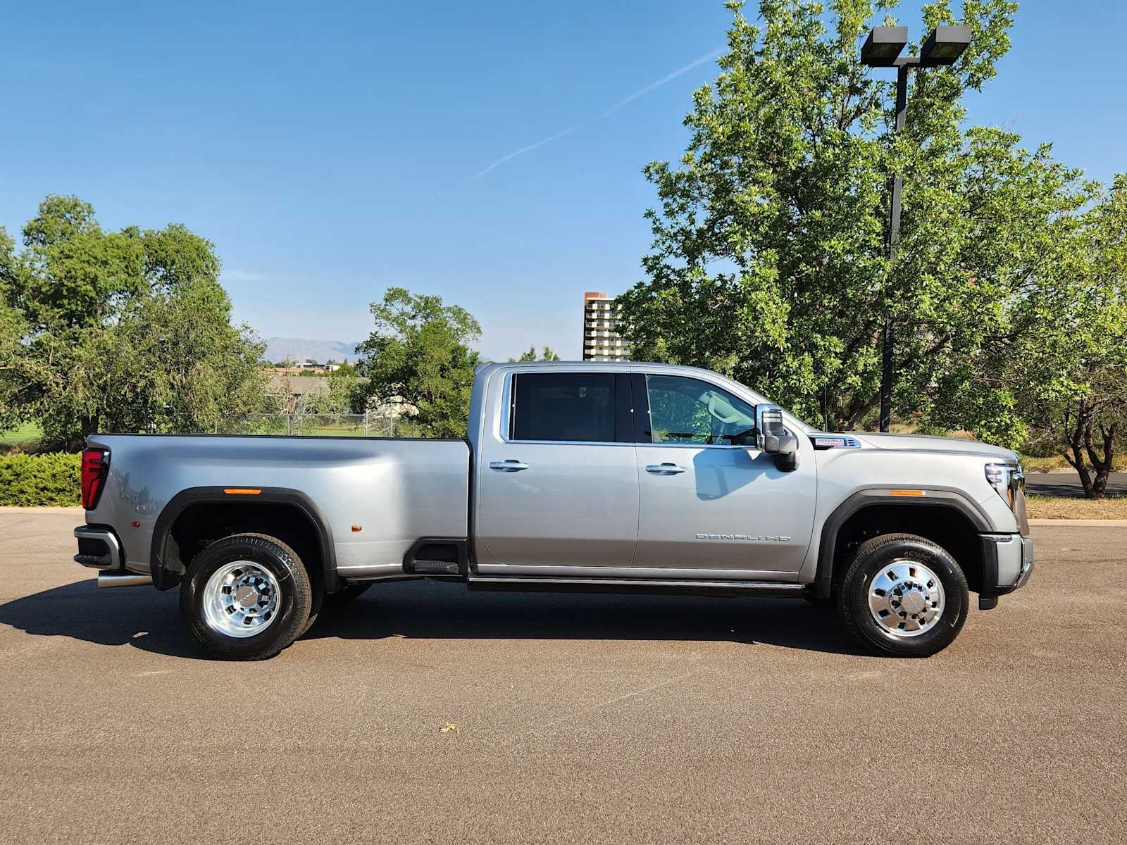 2026 GMC Sierra 3500 HD Denali DRW