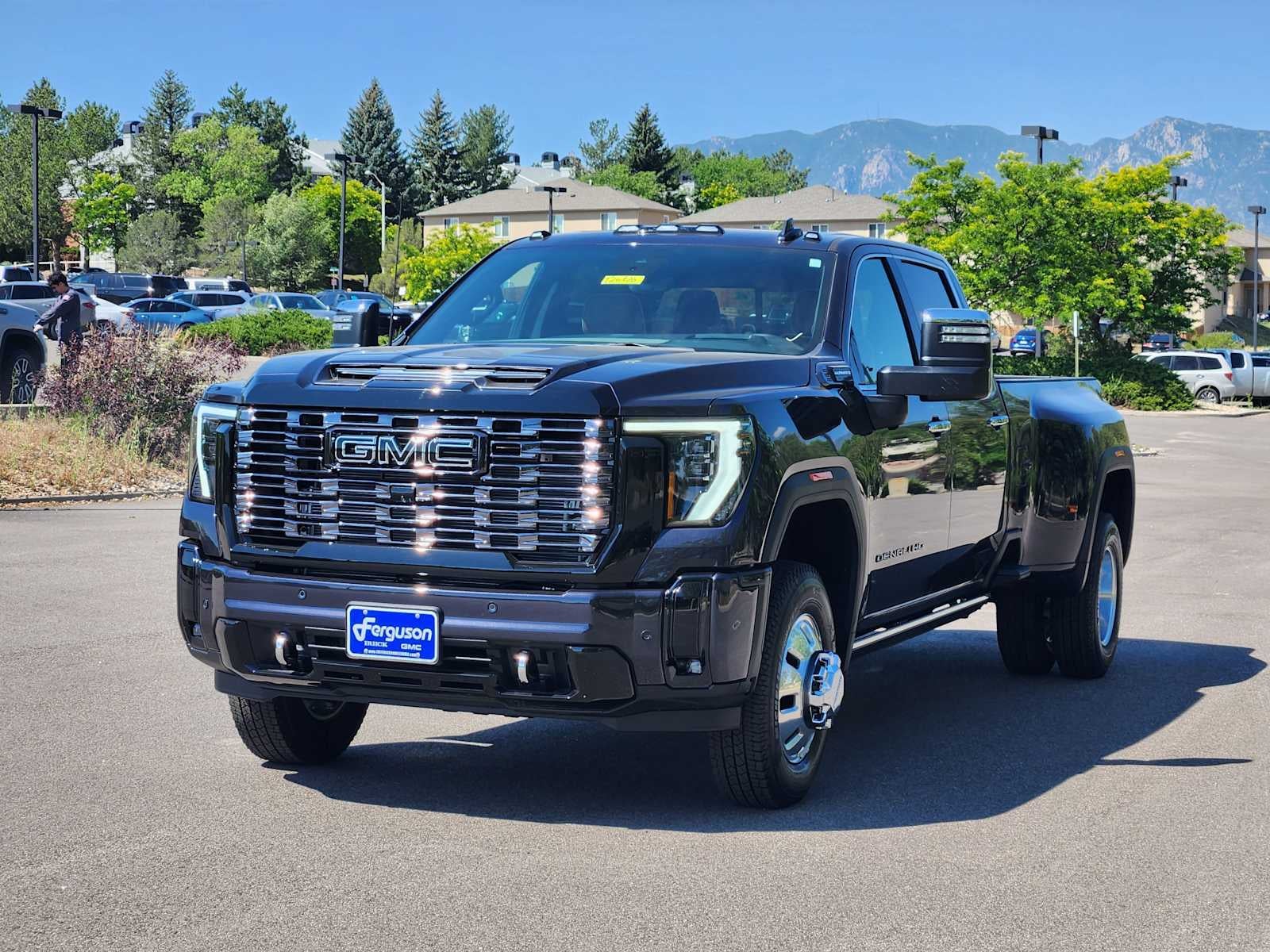 2026 GMC Sierra 3500 HD Denali Ultimate DRW