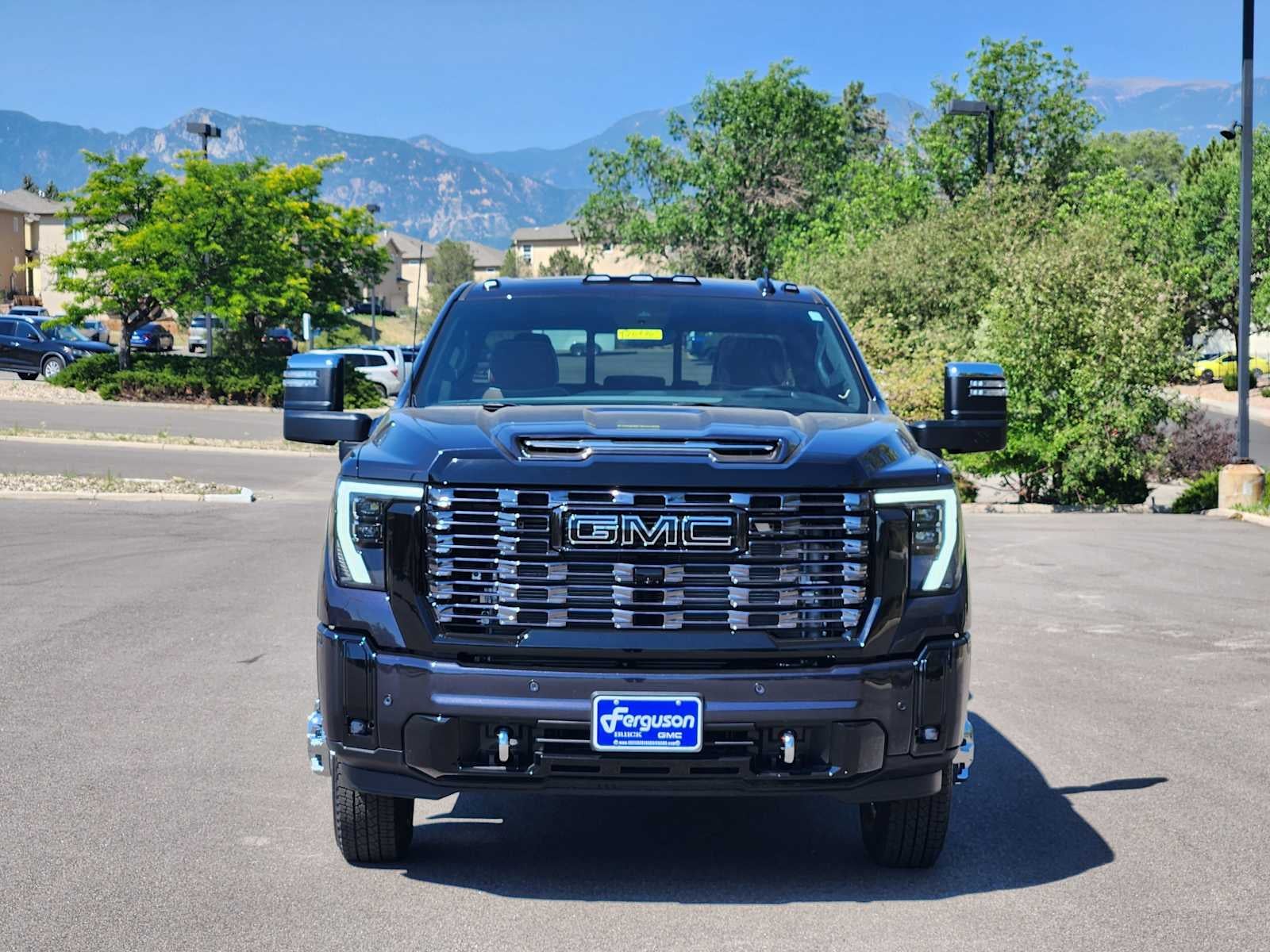 2026 GMC Sierra 3500 HD Denali Ultimate DRW