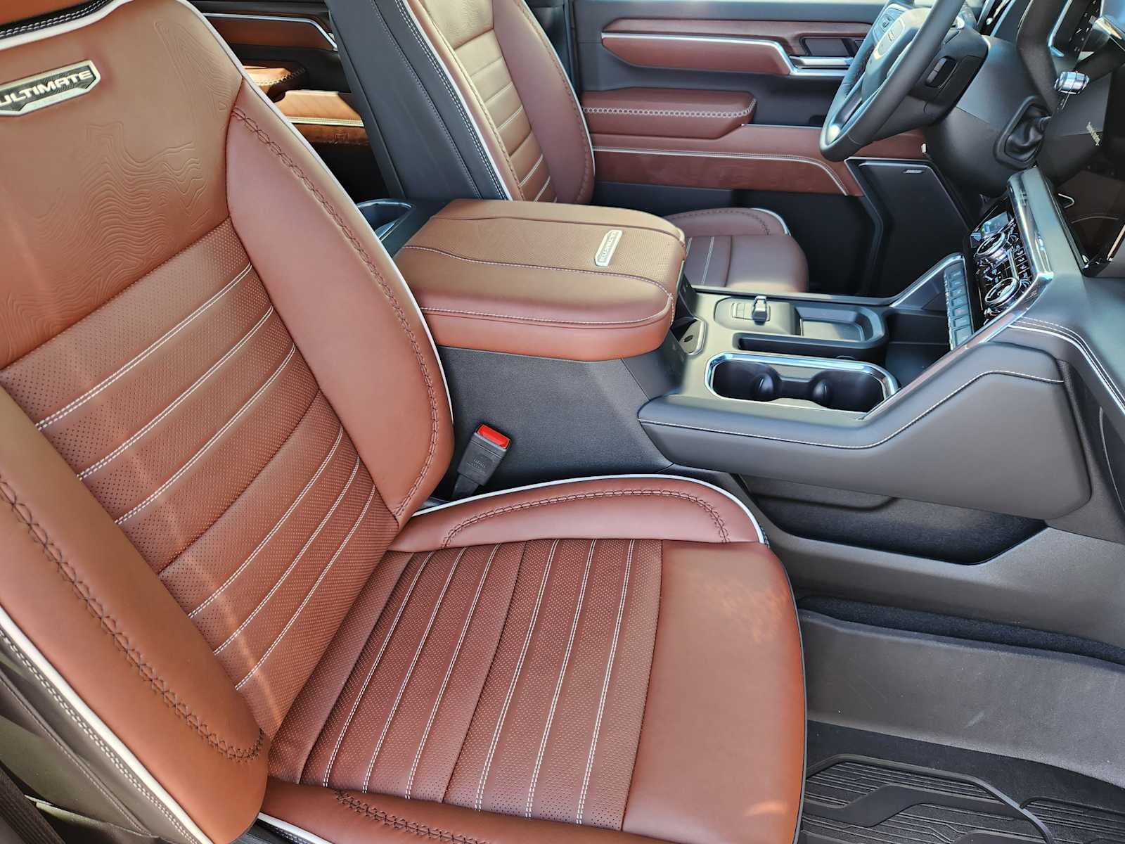 2026 GMC Sierra 3500 HD Denali Ultimate DRW