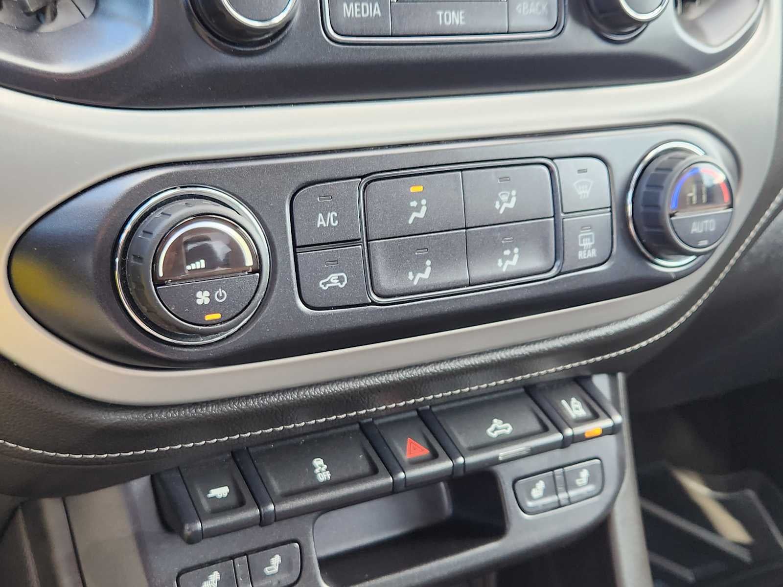 2016 GMC Canyon 4WD SLT