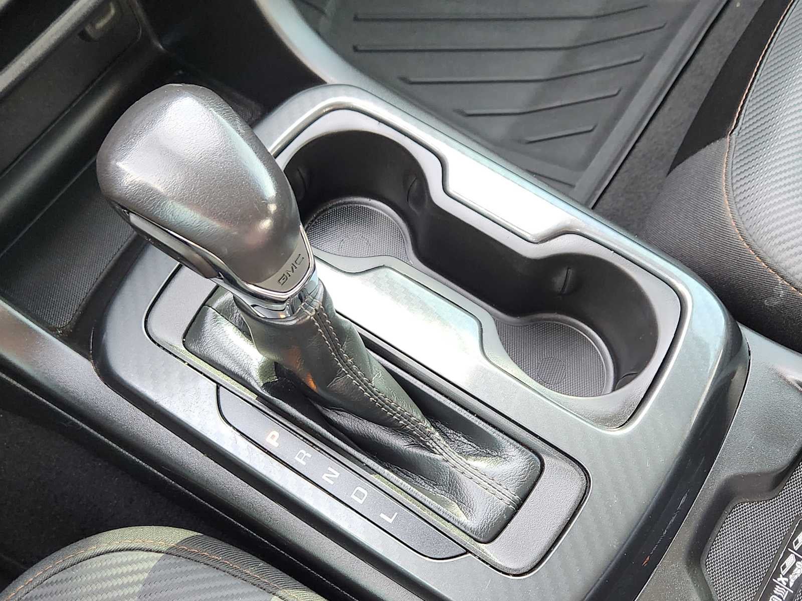 2022 GMC Canyon AT4 - Leather