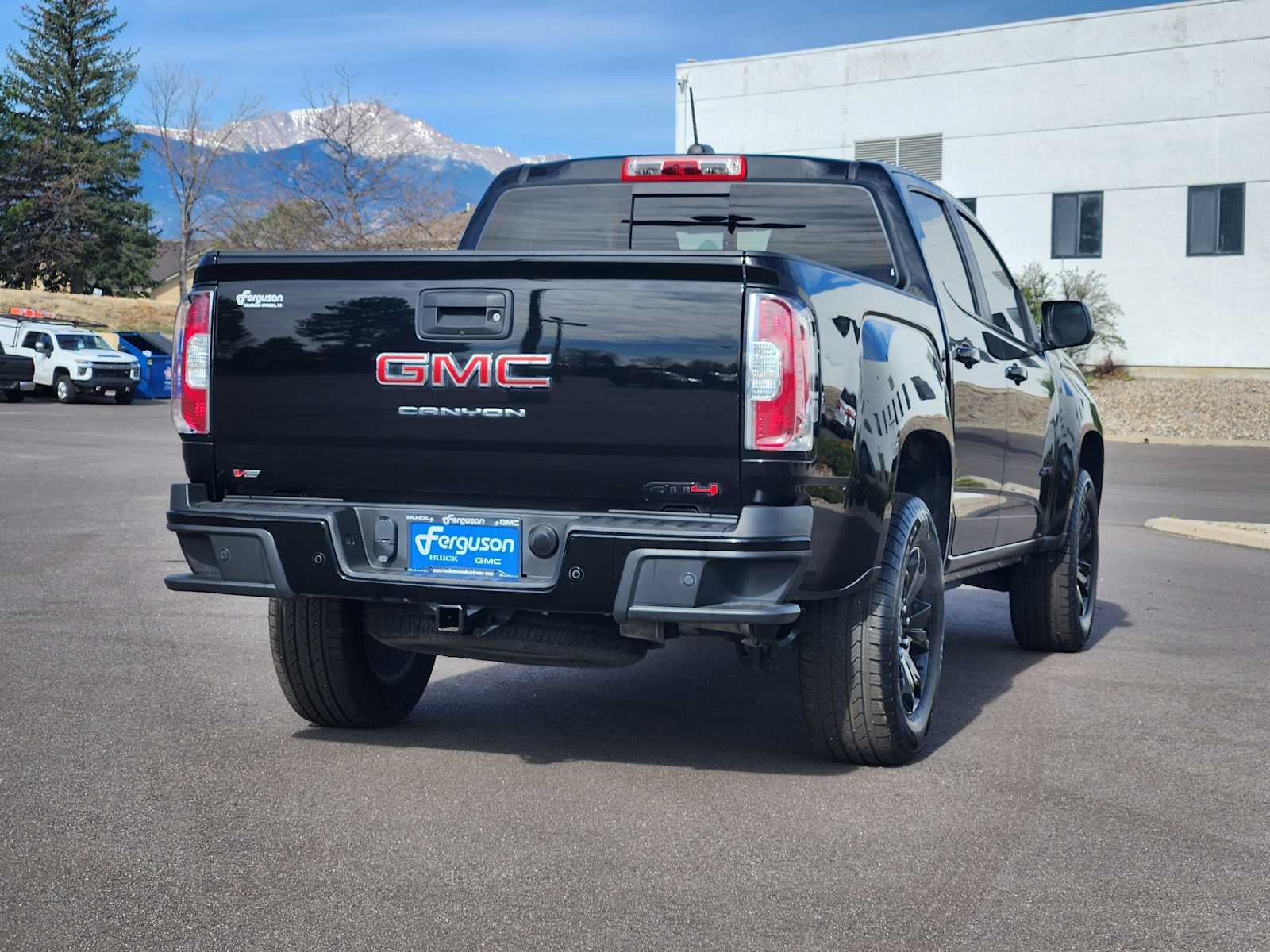 2022 GMC Canyon AT4 - Leather