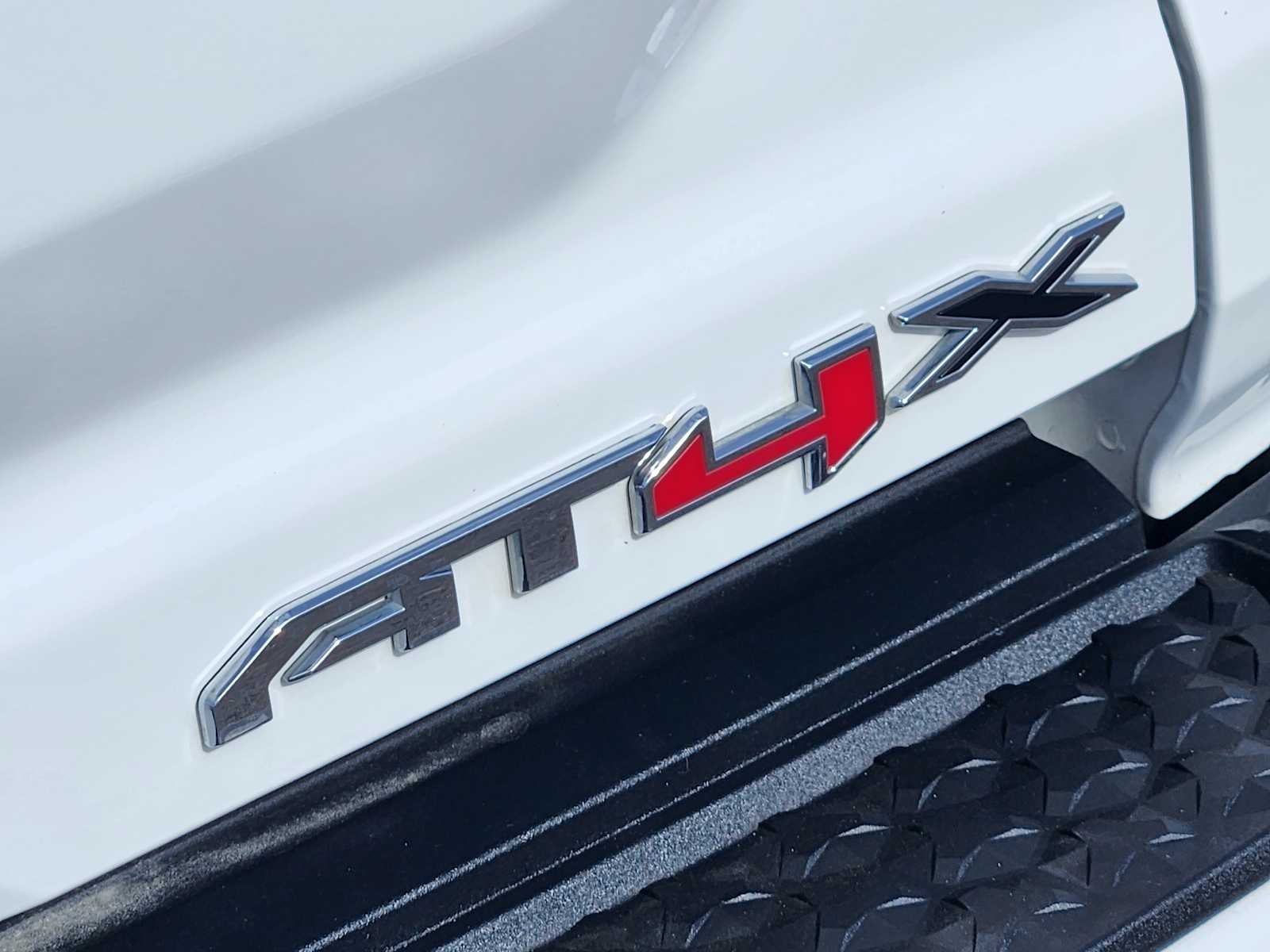 2024 GMC Canyon AT4X