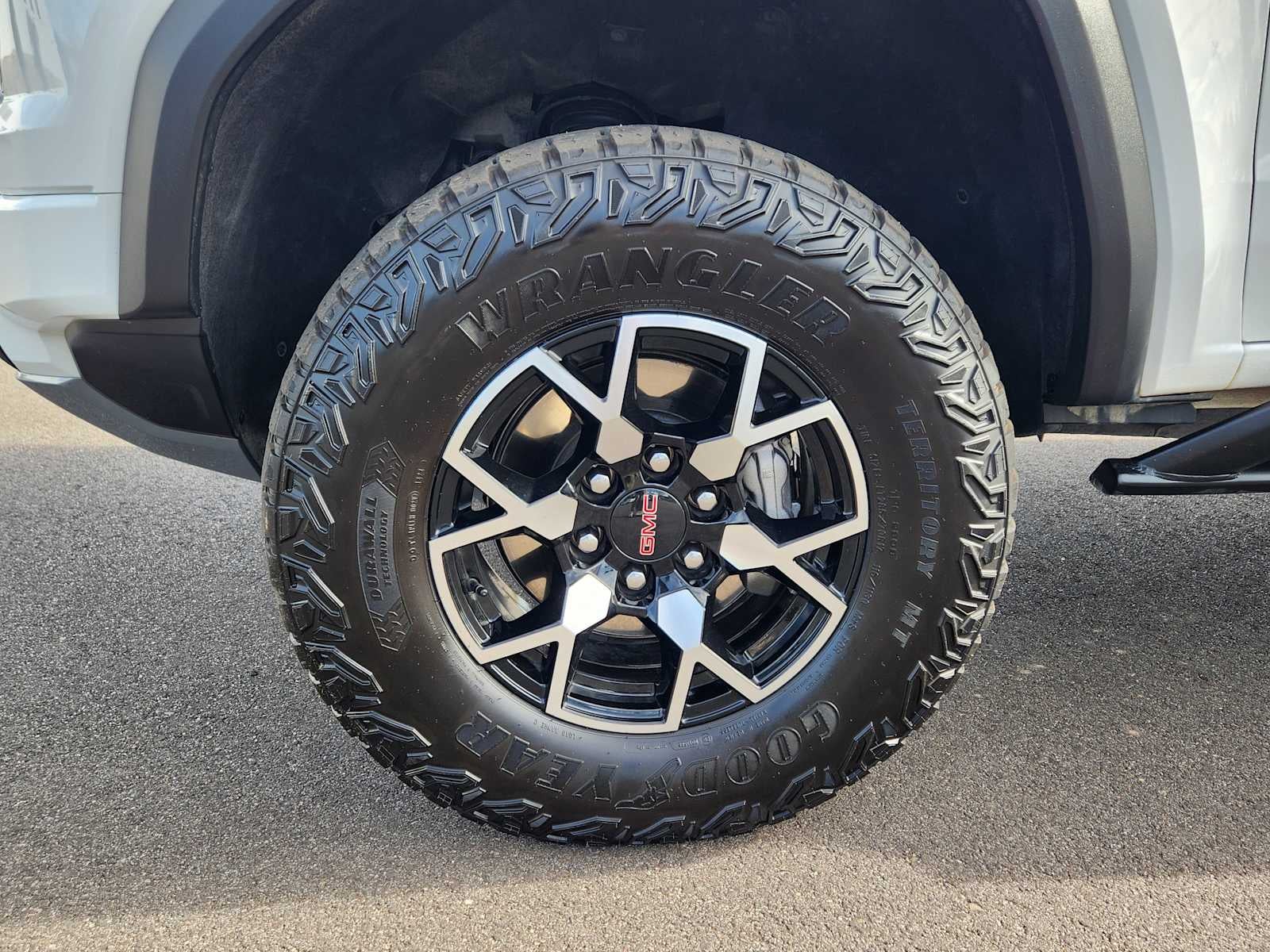 2024 GMC Canyon AT4X