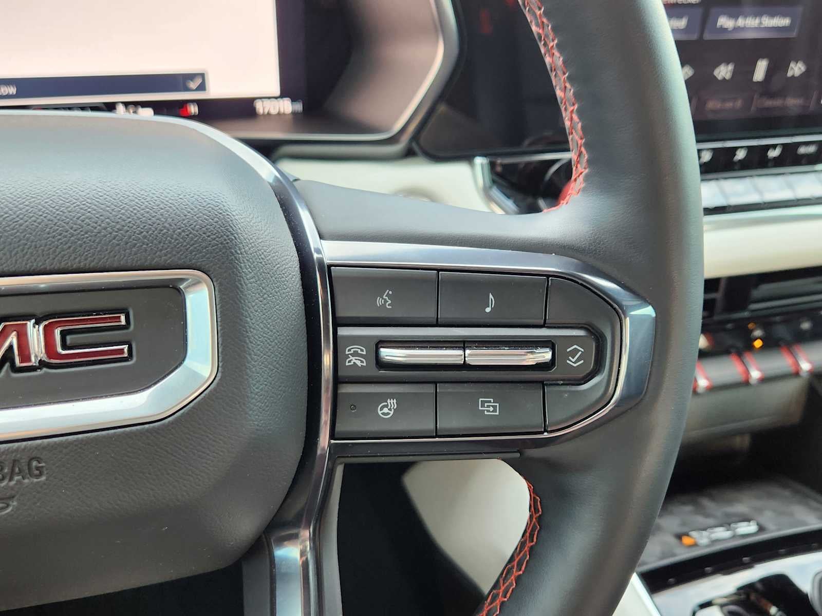 2024 GMC Canyon AT4X