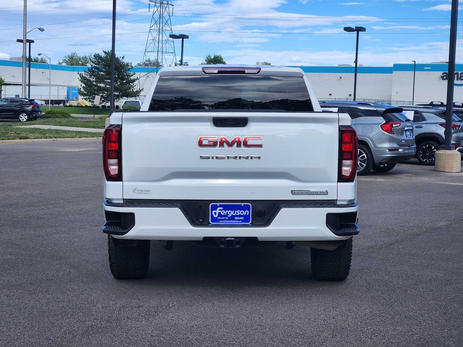 2024 GMC Sierra 1500 Elevation