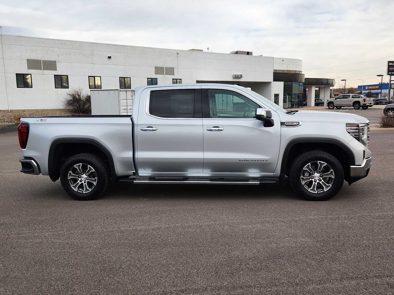 2022 GMC Sierra 1500 SLT