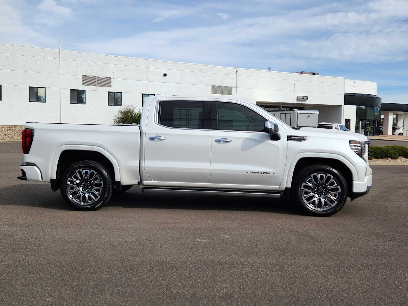 2024 GMC Sierra 1500 Denali Ultimate