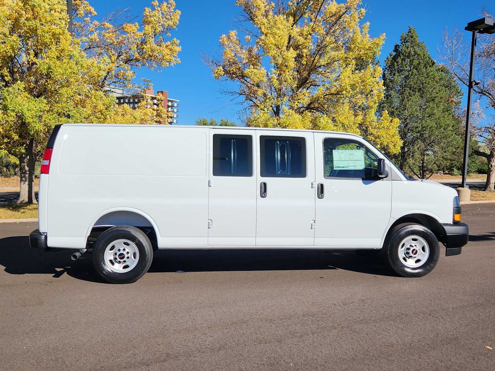 2025 GMC Savana Cargo 2500 Work Van