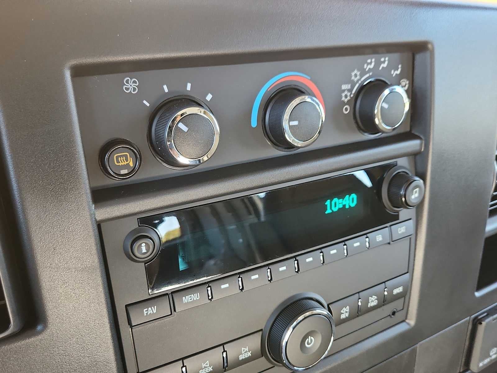 2025 GMC Savana Cargo 2500 Work Van