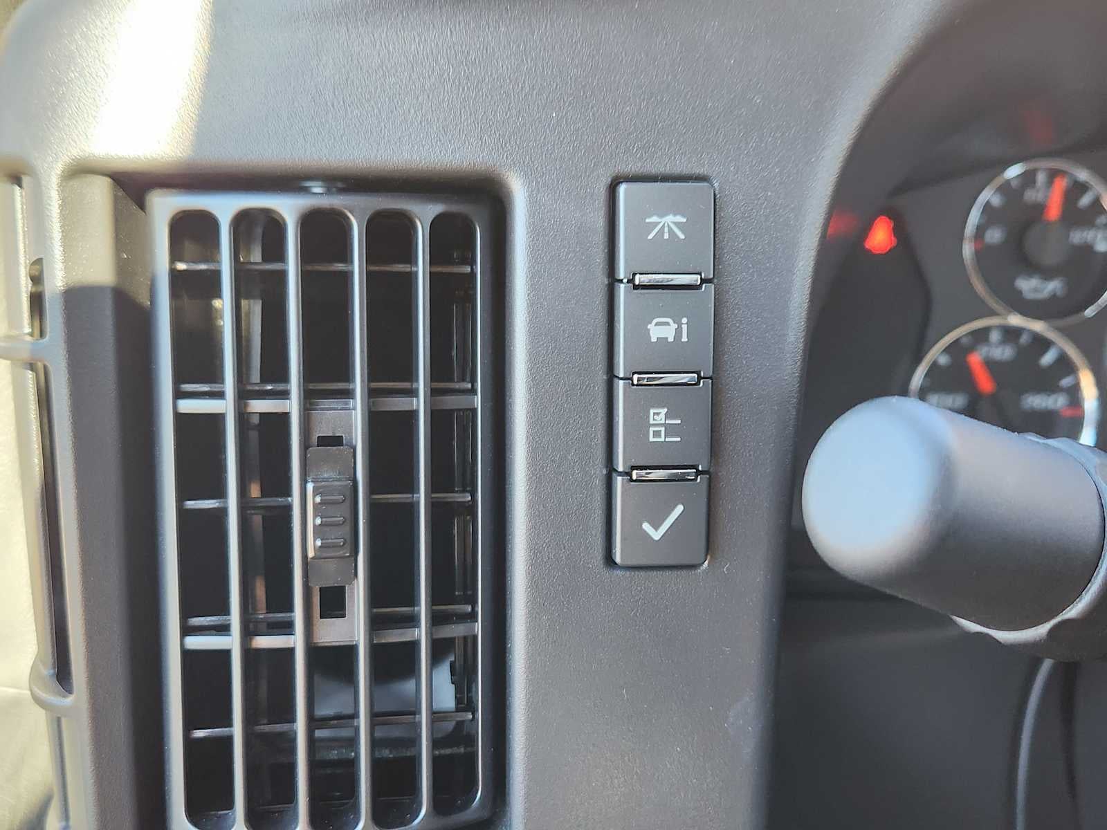 2025 GMC Savana Cargo 2500 Work Van