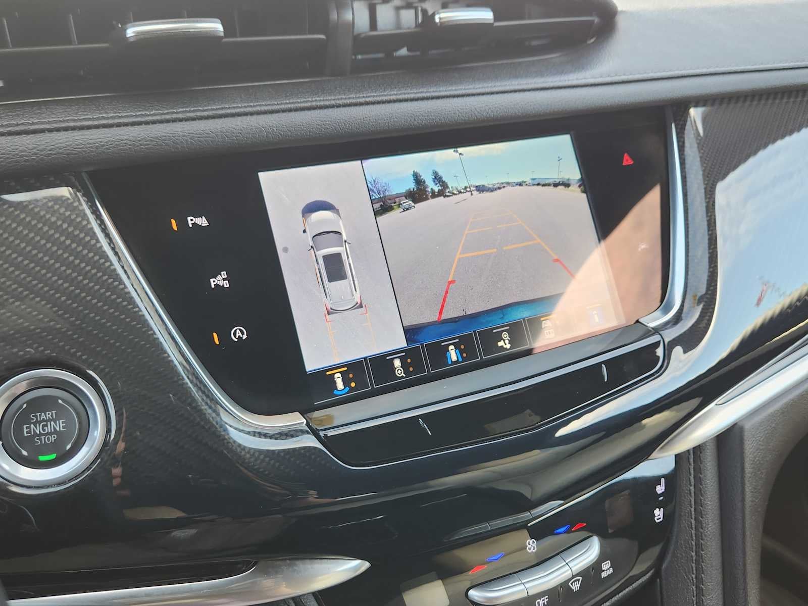 2024 Cadillac XT6 Sport