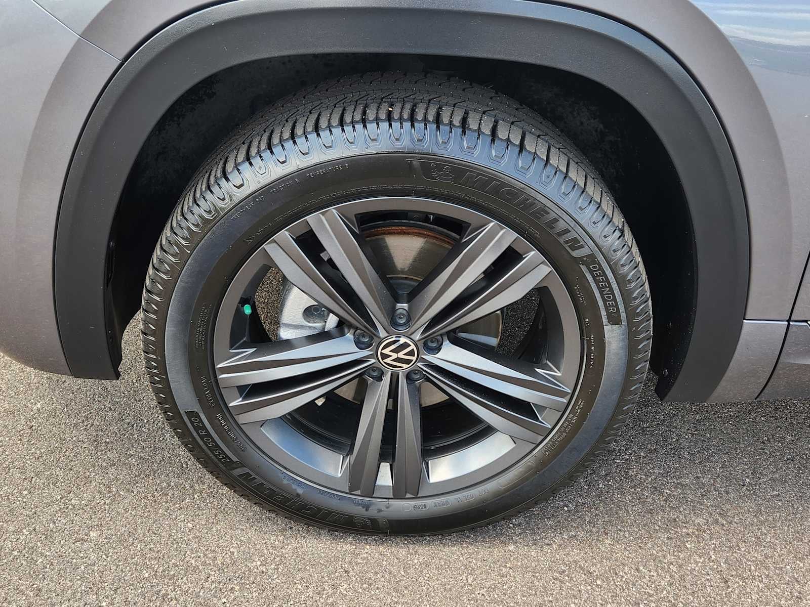 2022 Volkswagen Atlas 3.6L V6 SEL R-Line