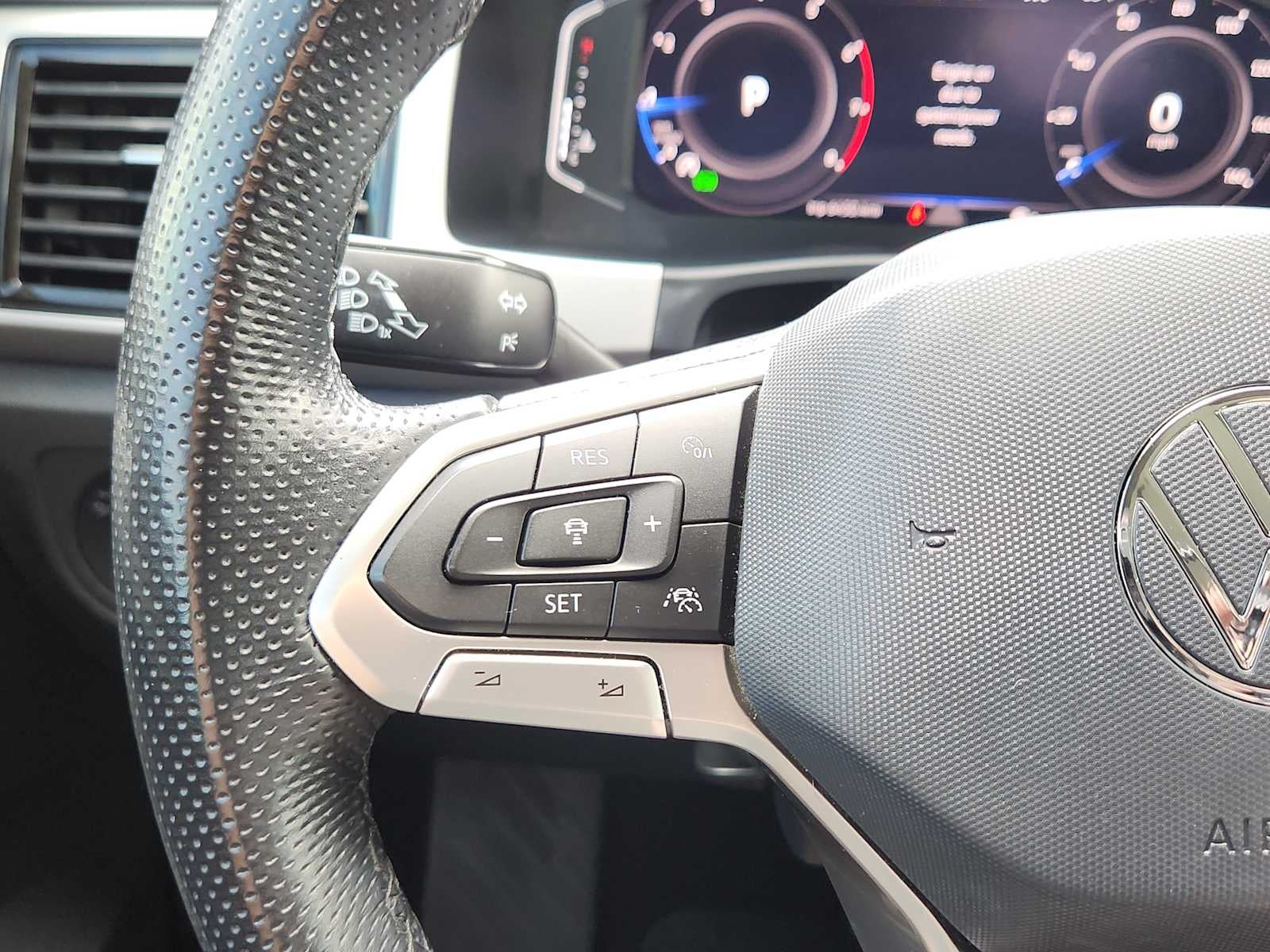 2022 Volkswagen Atlas 3.6L V6 SEL R-Line