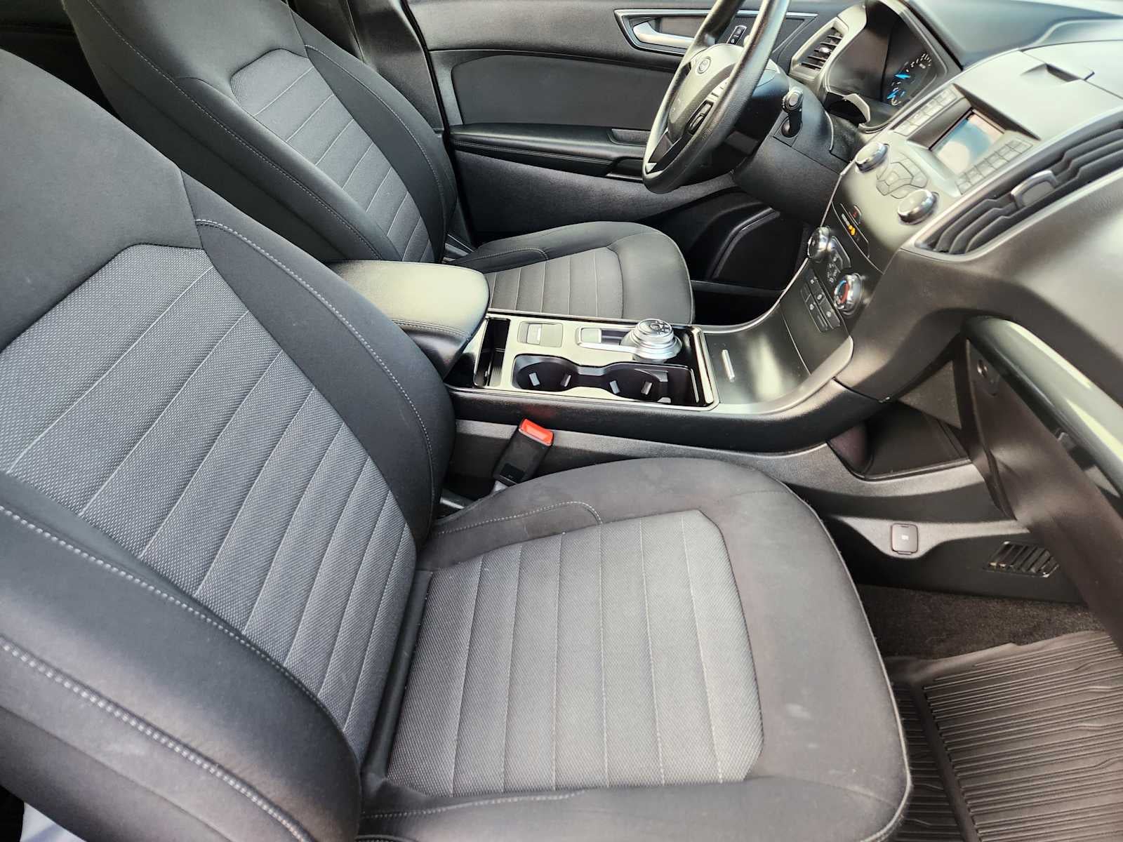2019 Ford Edge SE