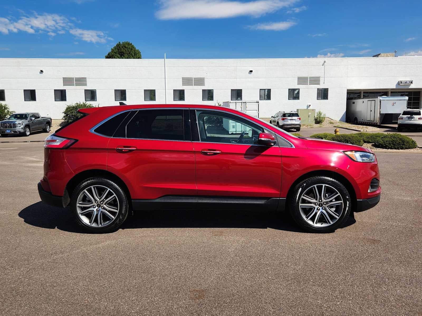 2024 Ford Edge Titanium