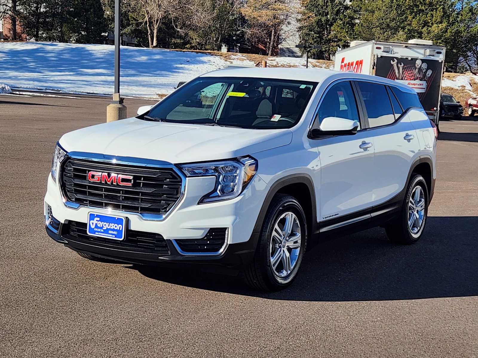 2024 GMC Terrain SLE
