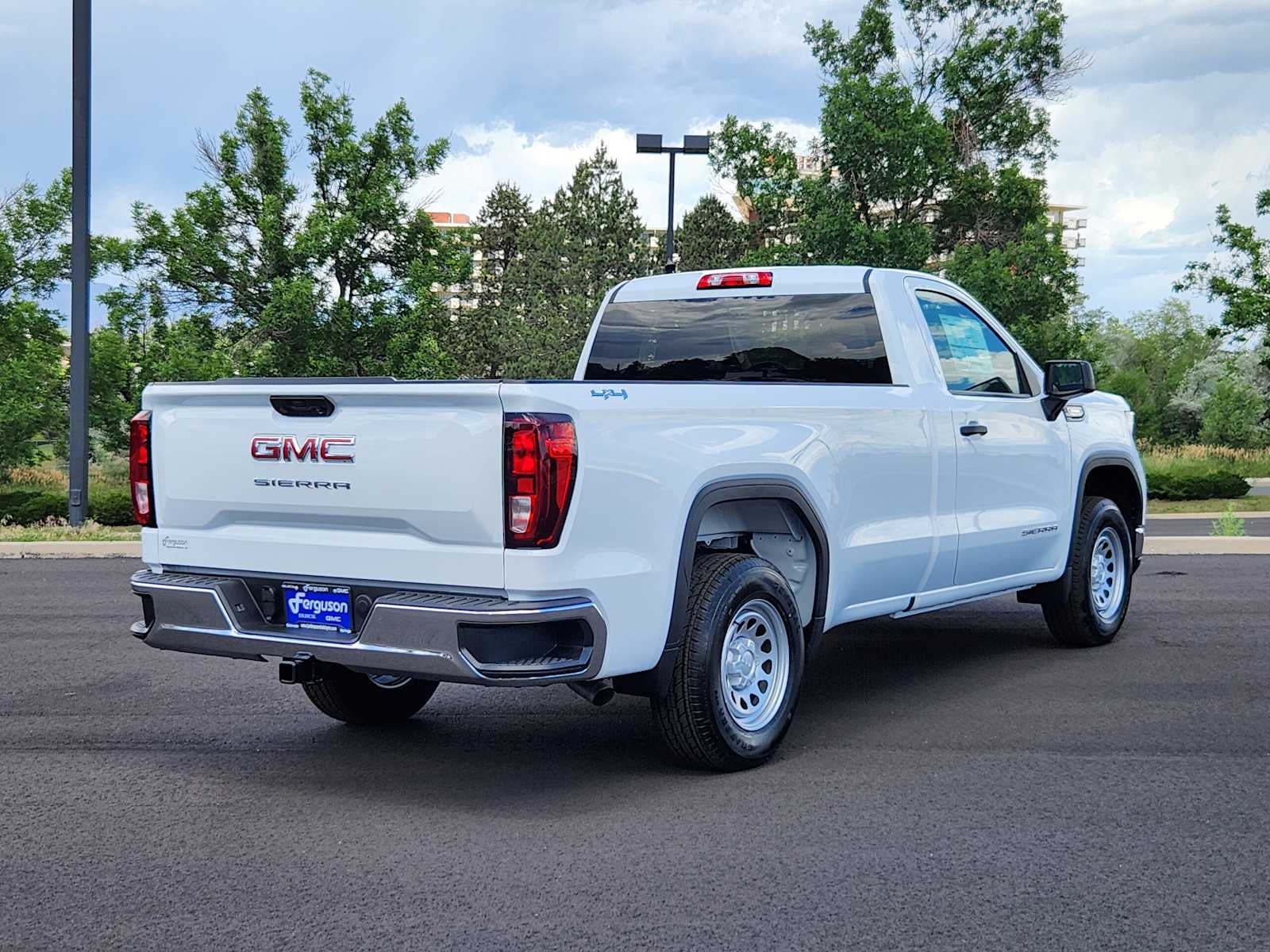 2025 GMC Sierra 1500 Pro