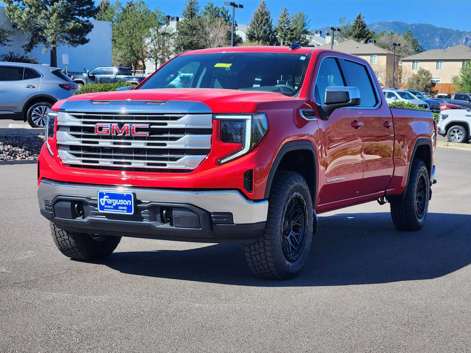 2026 GMC Sierra 1500 SLE