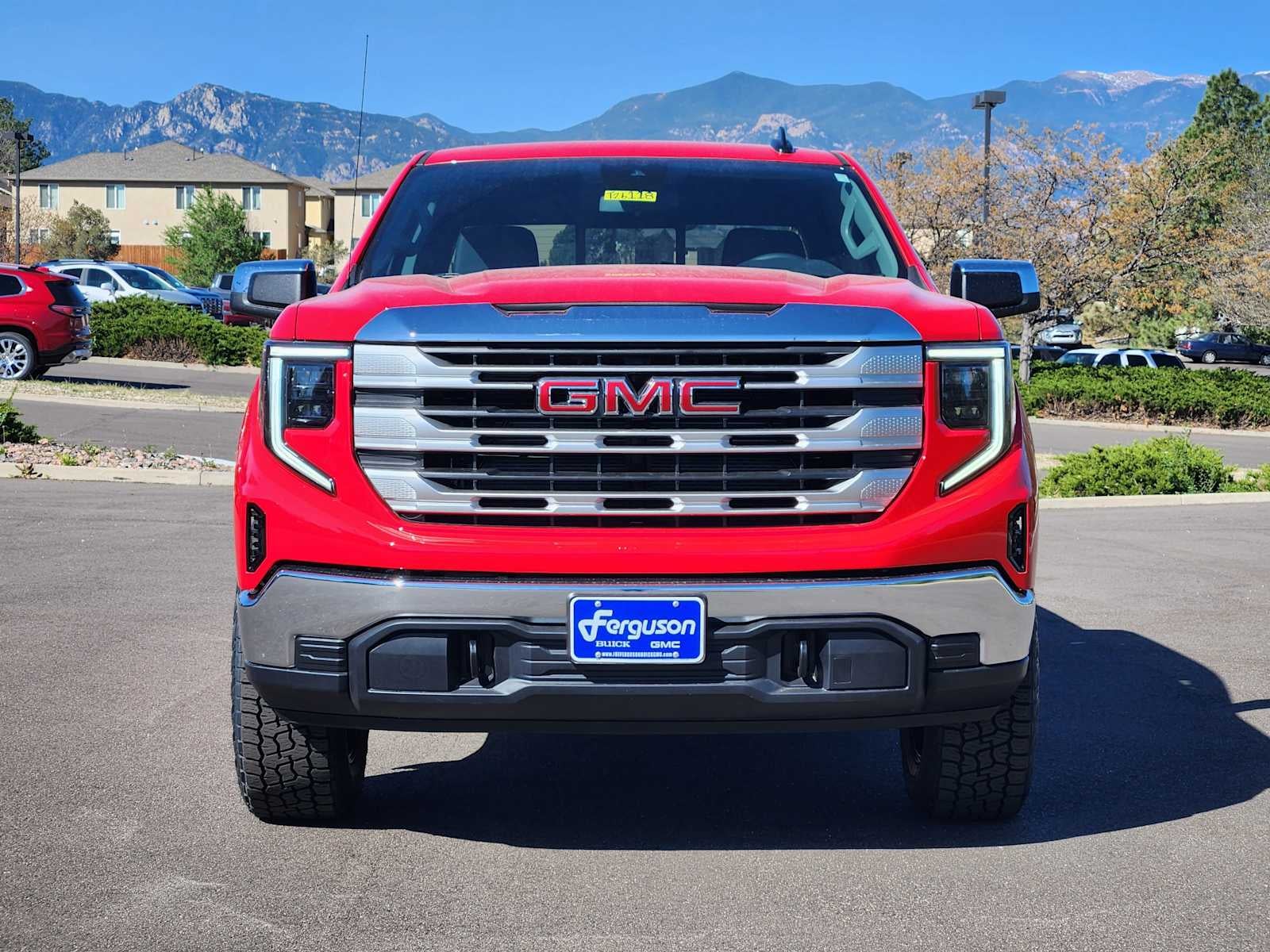 2026 GMC Sierra 1500 SLE