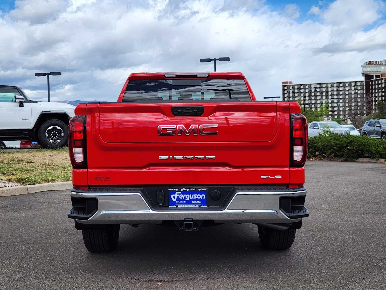 2026 GMC Sierra 1500 SLE