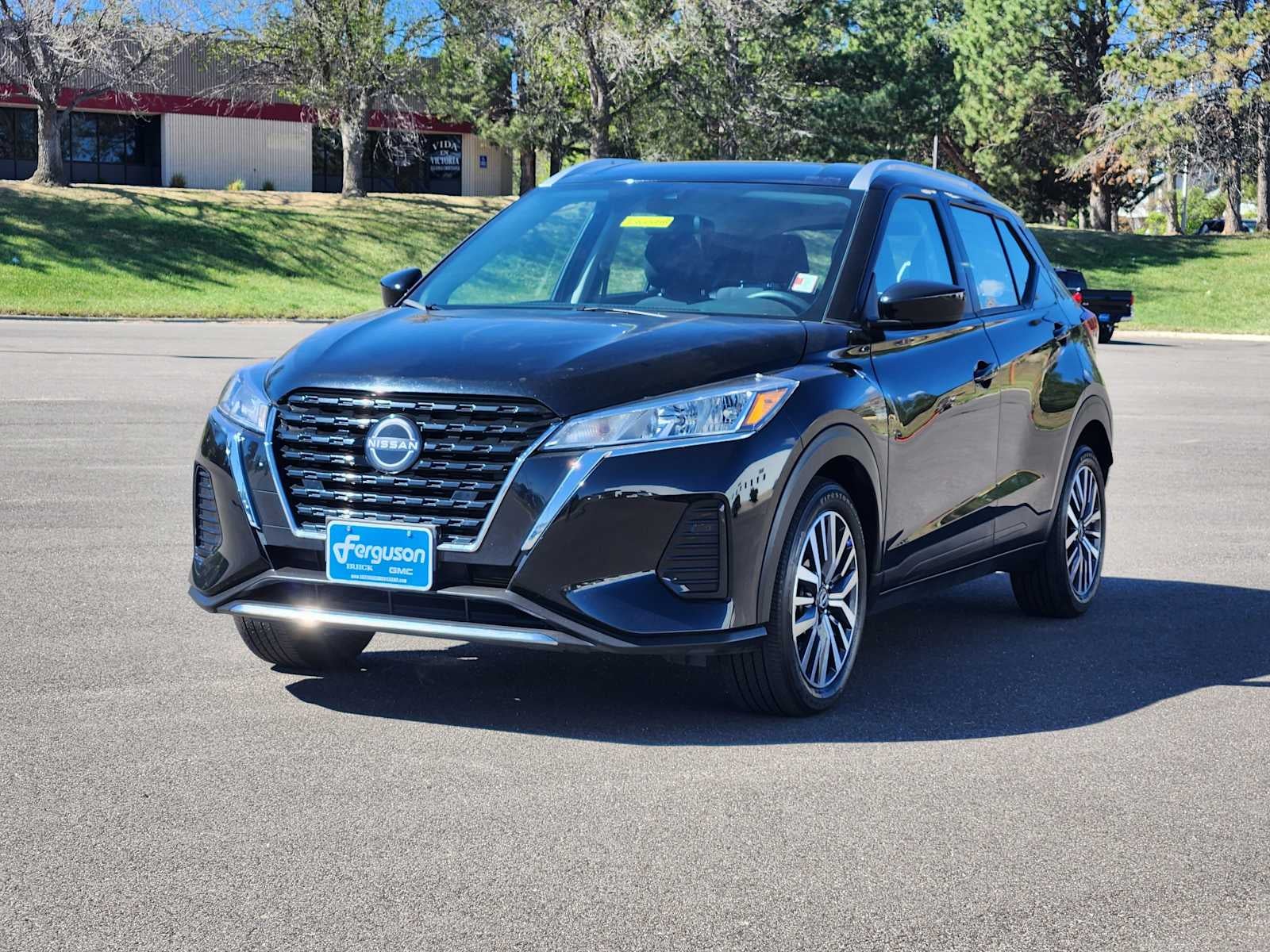 2023 Nissan Kicks SV