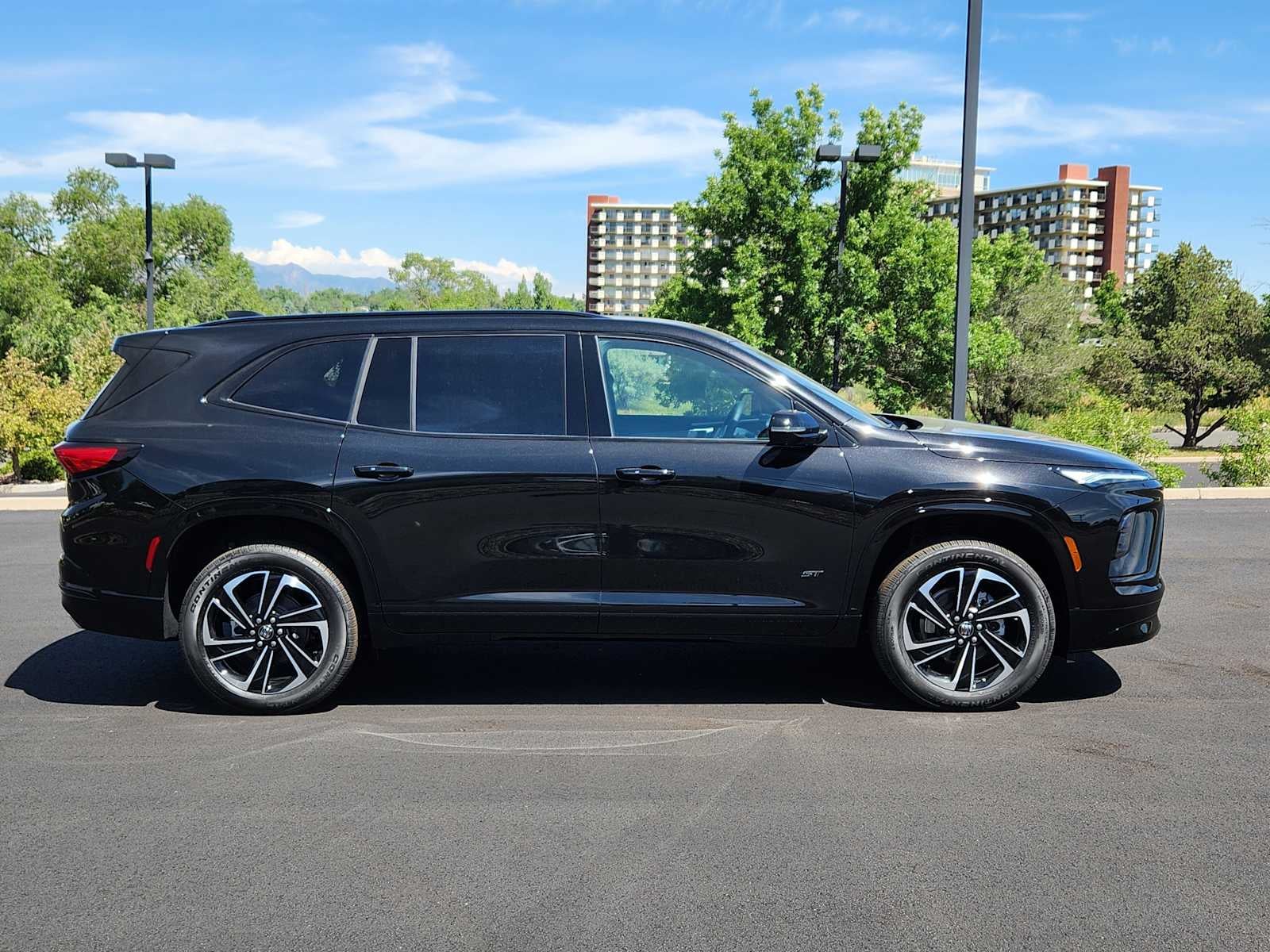 2025 Buick Enclave Sport Touring